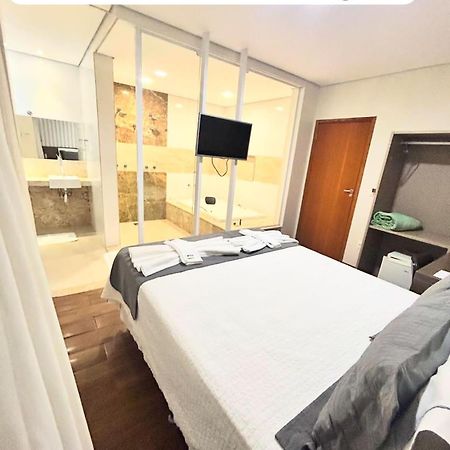 Grand Cafe Hotel Manhuacu Kültér fotó