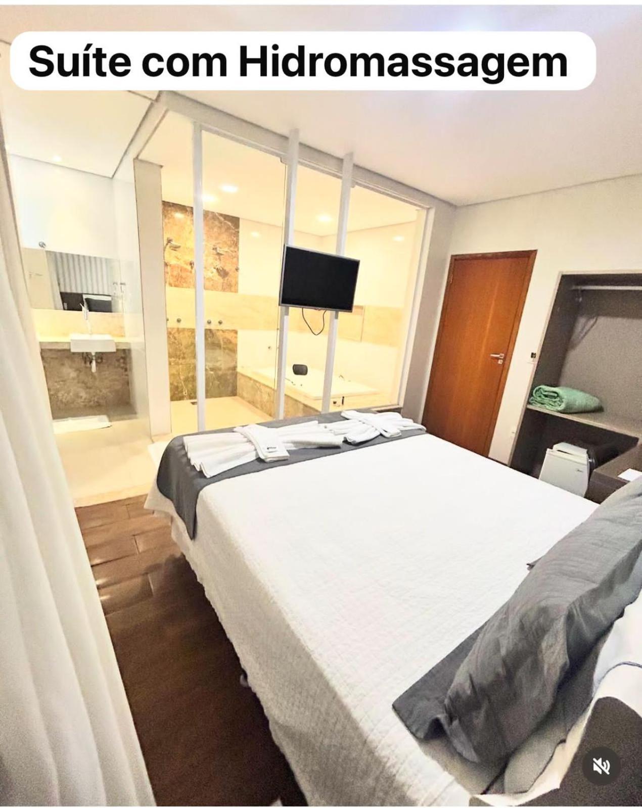 Grand Cafe Hotel Manhuacu Kültér fotó