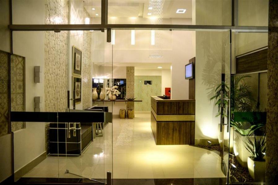 Grand Cafe Hotel Manhuacu Kültér fotó